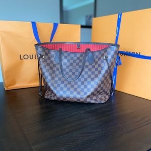 Louis Vuitton Neverfull